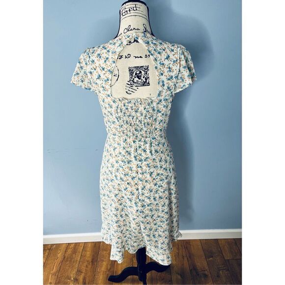 Aveloria Women’s S White Floral Cap Sleeve U-Neck Lined Dress - Picture 11 of 11